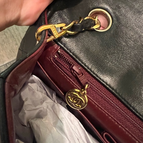 100% Authentic Vintage Chanel Small Full Flap SERIES 1 turnlock - Picture 12 of 13